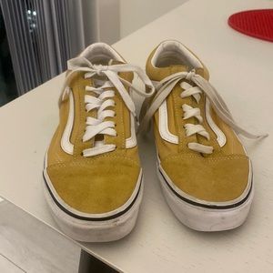 Yellow old skool